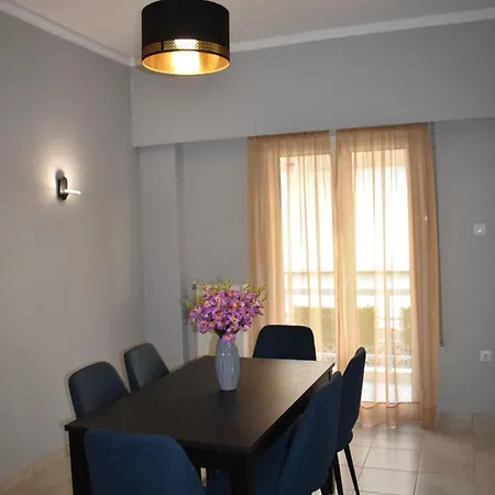 Cozy Project Kaisariani אתונה